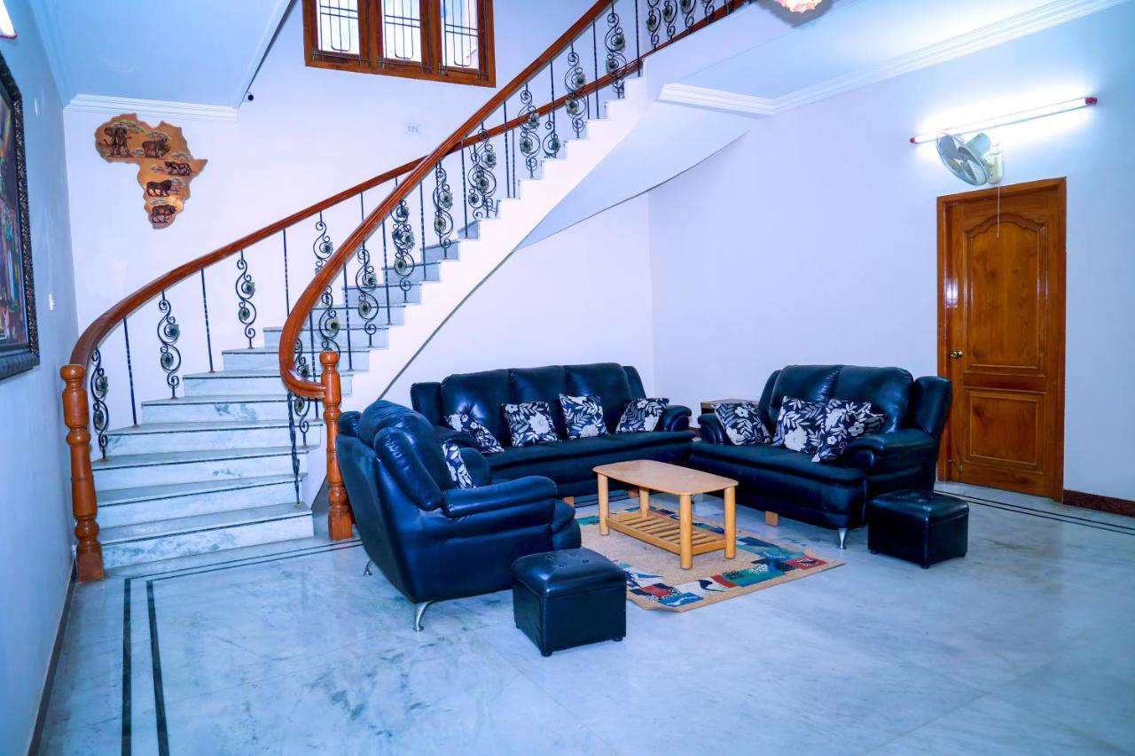 Divine Luxury Villa Tirupati Exterior photo
