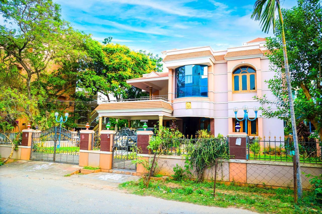 Divine Luxury Villa Tirupati Exterior photo